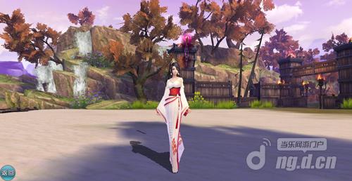 图8:时装「花间辞」.jpg 图8:时装「花间辞」.jpg